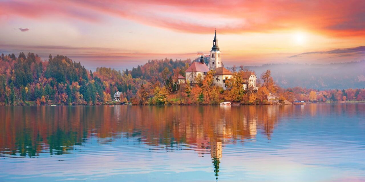 https://www.bsl.com.mt/wp-content/uploads/2023/08/Lake-Bled-Autumn-1280x640.jpg